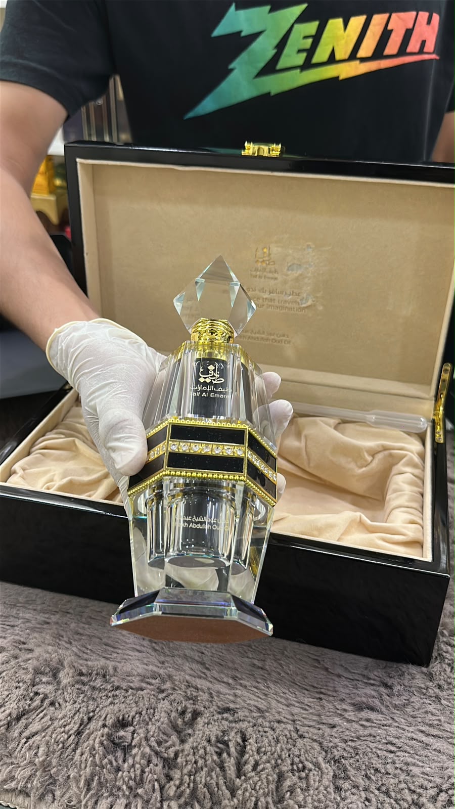 SHEIKH ABDULLAH OUD OIL 6ML DECANT - Image 2